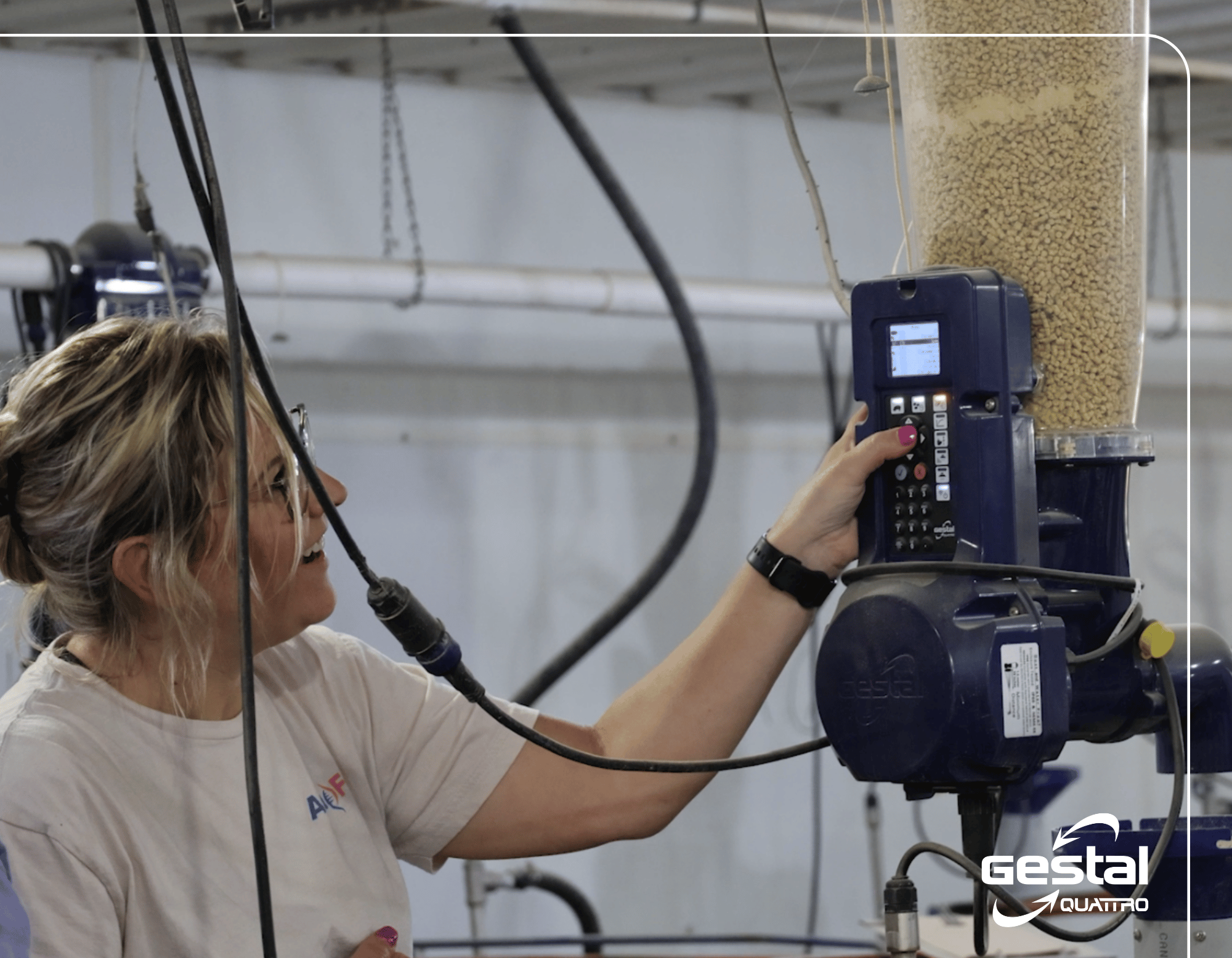 Farm worker with a GESTAL Quattro 